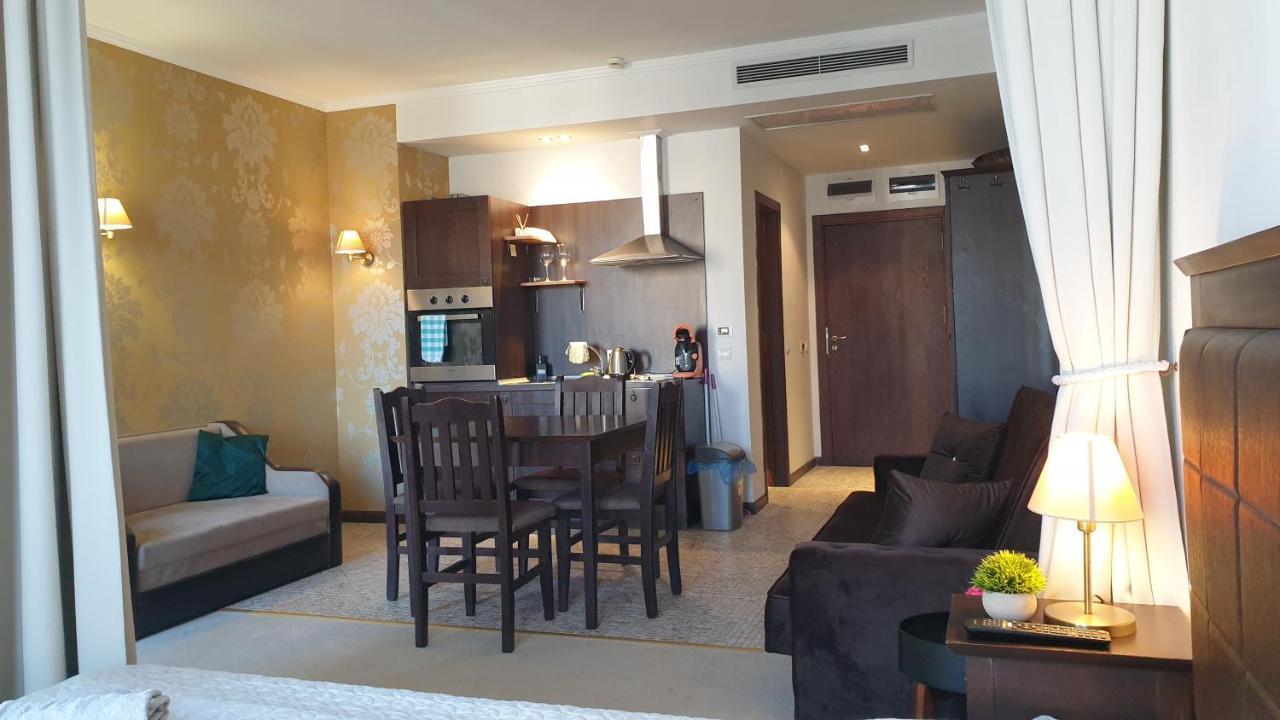 Royal Beach Private Apartments Slantschew brjag Exterior foto